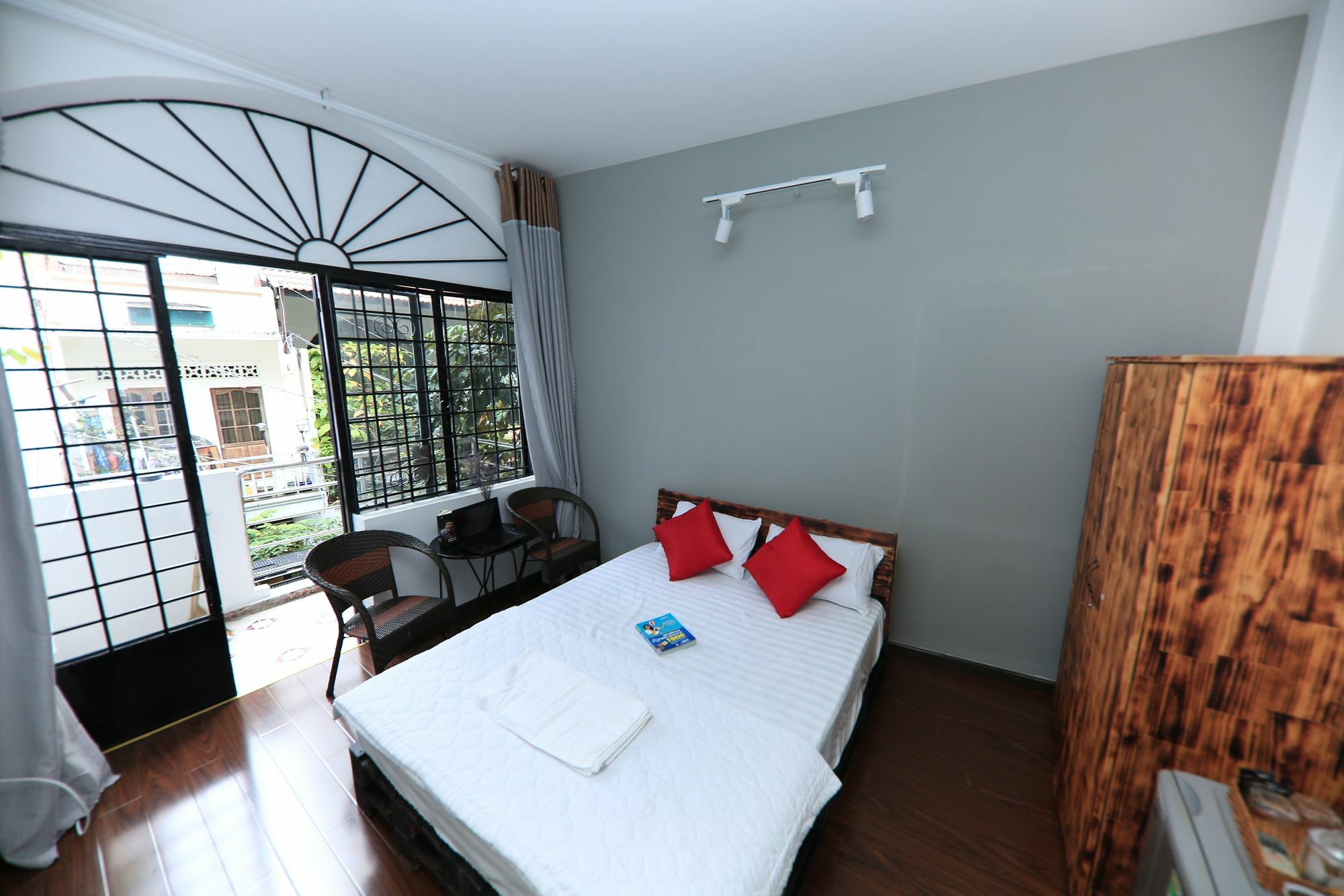 Cucu Bed & Breakfast 2*
