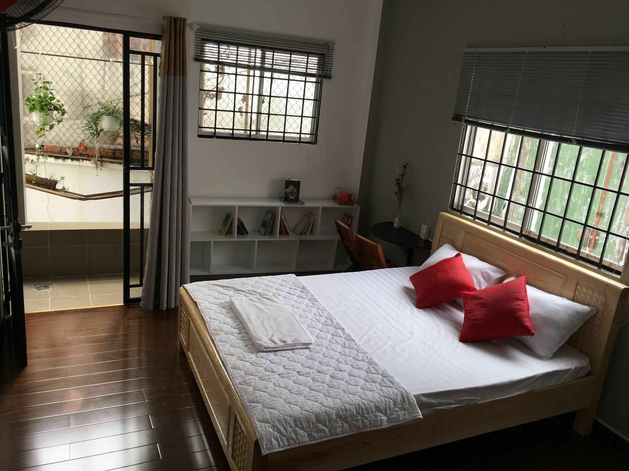 Cucu Bed & Breakfast 2*